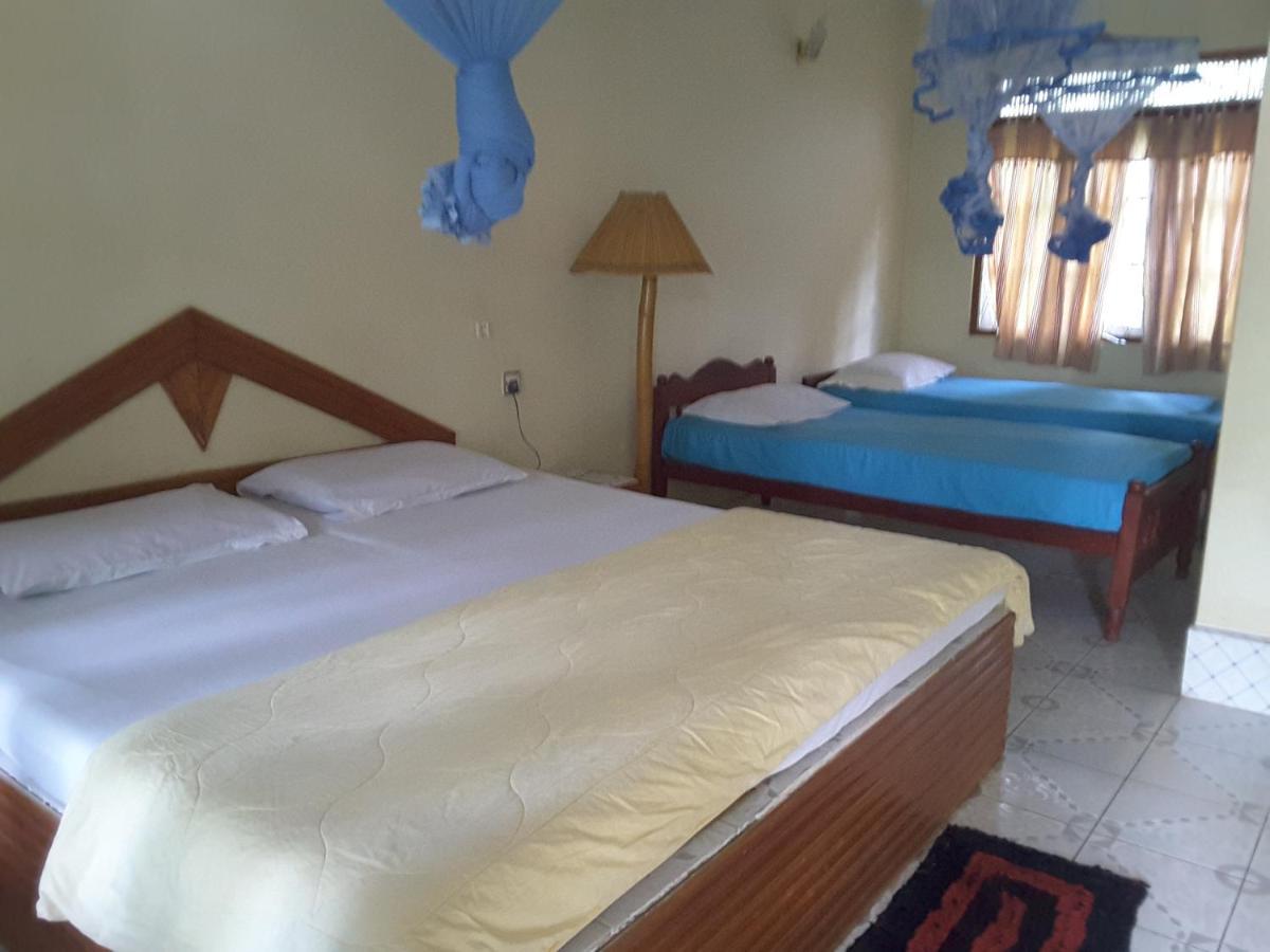 Sigiri Holiday Inn Inamaluwa ภายนอก รูปภาพ