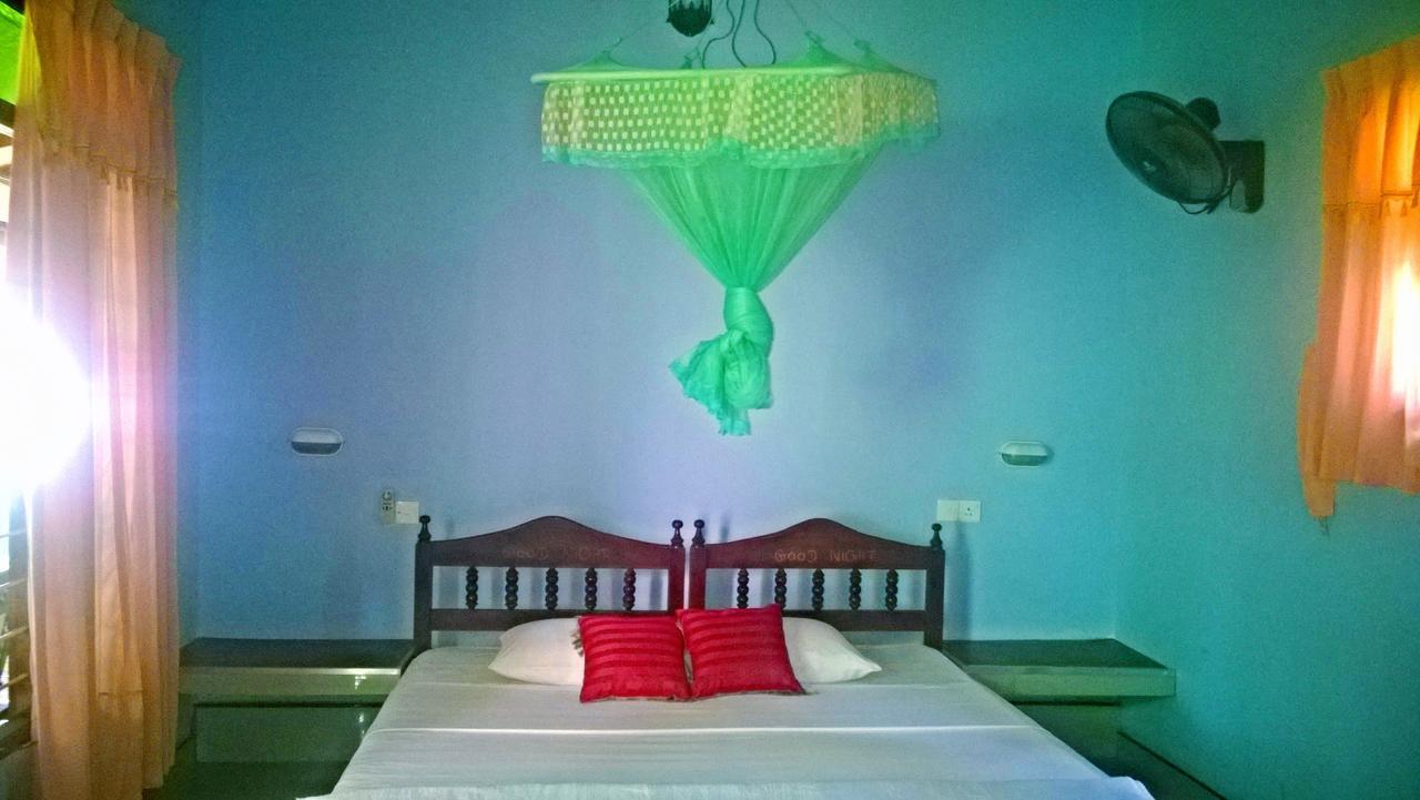Sigiri Holiday Inn Inamaluwa ภายนอก รูปภาพ