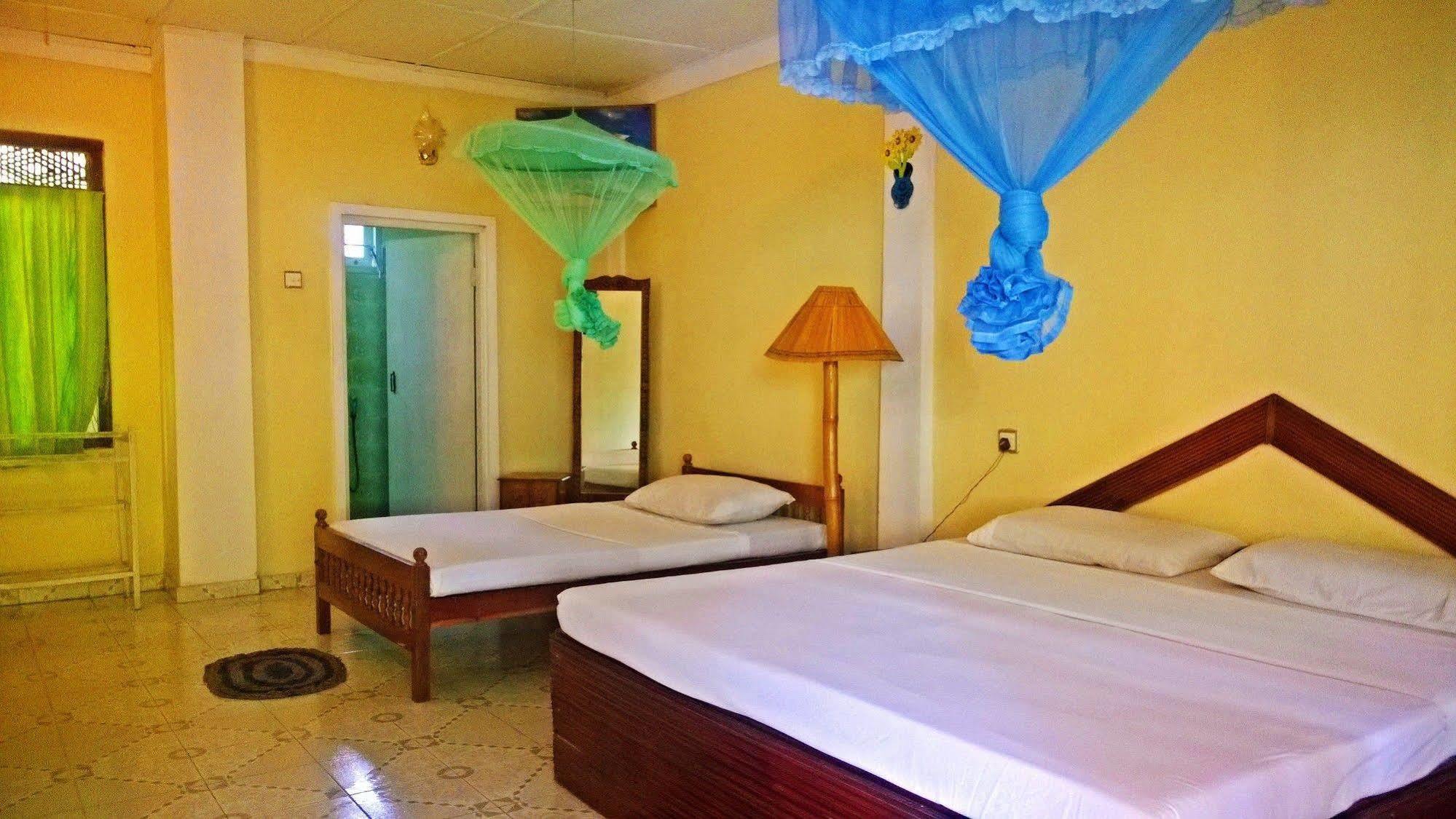 Sigiri Holiday Inn Inamaluwa ภายนอก รูปภาพ