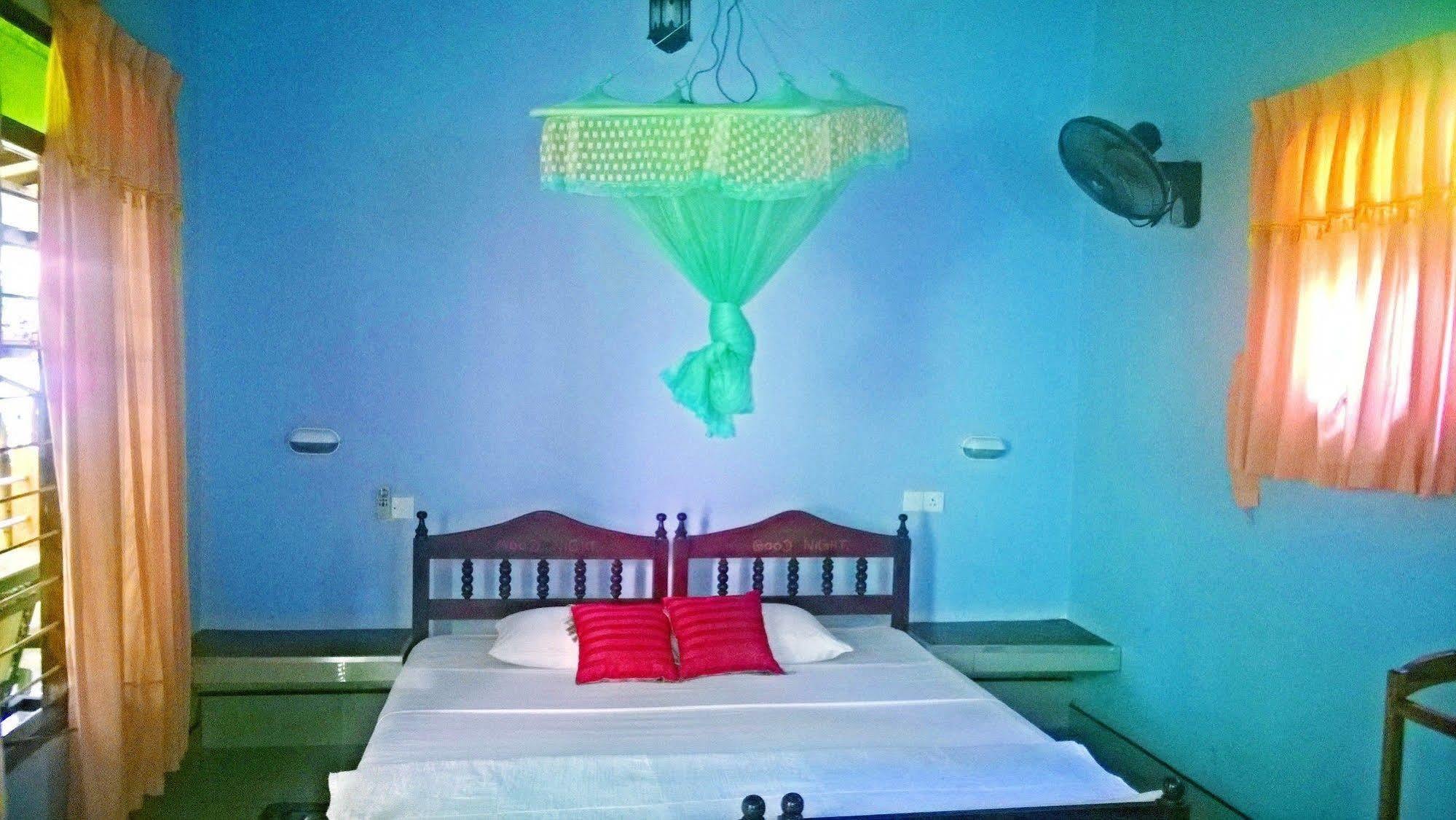 Sigiri Holiday Inn Inamaluwa ภายนอก รูปภาพ